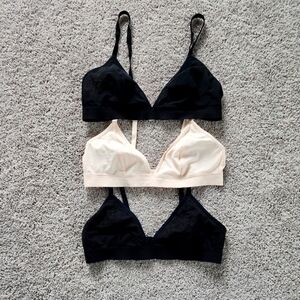 Set of 3 Old Navy mesh v neck bralettes EUC